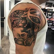 Clock and Skull shoulder half sleeve